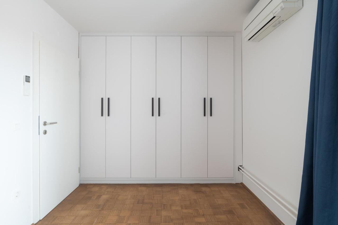 Strict City Apartments Любляна Экстерьер фото
